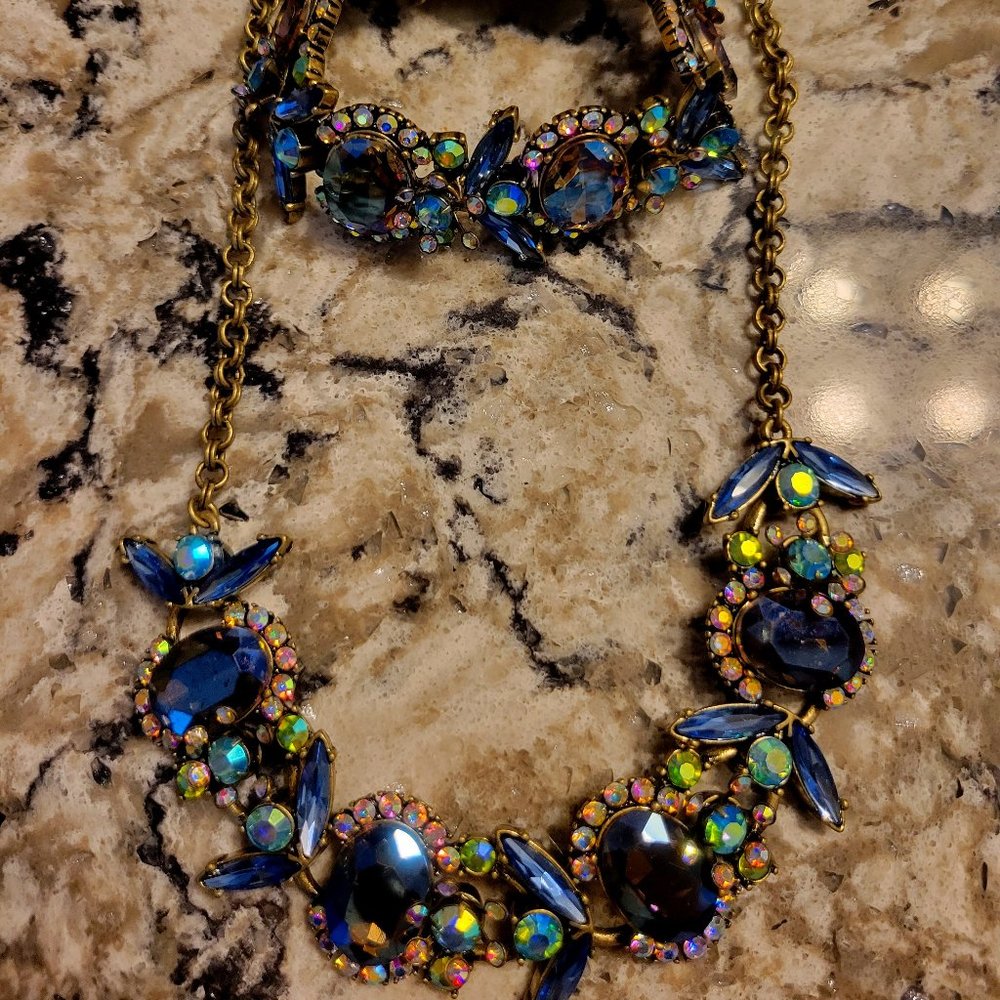 Banana Republic Vintage Blue Iridescent Necklace Bracelet Set